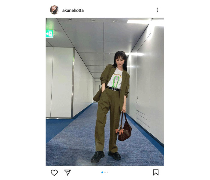 堀田茜、セットアップで抜群スタイル「私服コーデ」を披露！