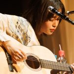藤原さくら、弾き語りツアーファイナル東京・三越劇場公演が大盛況で終了