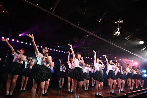 AKB48・チーム8が活動休止前最後の周年公演開催