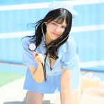 【写真特集】花音ここがナース服で登場！透明感バツグンの美脚にうっとり＜近代麻雀水着祭2023＞