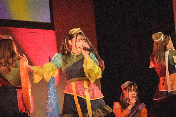 KissBee、りんご娘、きゅるりんってしてみてらが出演！アイドルイベント「GIGA・GIGA SONIC~ Road to 幕張メッセ vol.1 ~」4・23に新宿LUMINE 0にて大盛況で終演