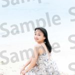 日向坂46・影山優佳、どのカットも愛おしい写真集書店別の特典ポストカード図柄が公開！