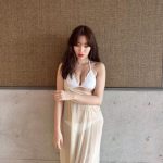 小嶋陽菜、6年ぶりのグラビアで泡風呂＆ランジェリー大胆披露！