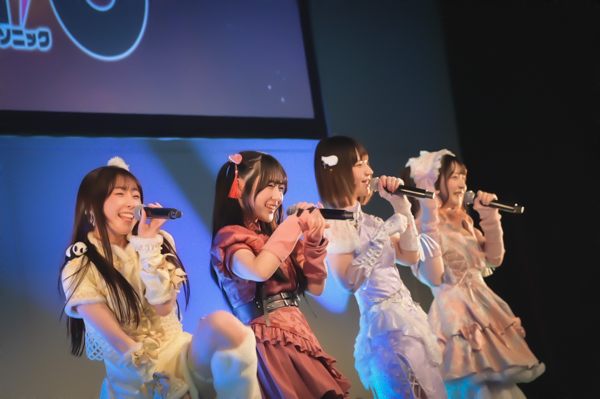 KissBee、りんご娘、きゅるりんってしてみてらが出演！アイドルイベント「GIGA・GIGA SONIC~ Road to 幕張メッセ vol.1 ~」4・23に新宿LUMINE 0にて大盛況で終演