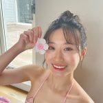 NMB48・上西怜、笑顔の花が咲く水着オフショットにファン歓喜！