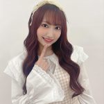 SKE48・野村実代「可愛い写真あげちゃう！」、リアルドールなミニスカ衣装で美脚披露！