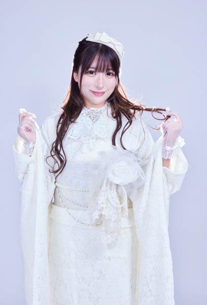 小悪魔ageha専属モデルの『はなき』が振袖姿を披露