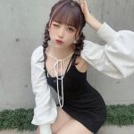 MyDearDarlin’・咲真ゆか、「かわいい？？」肌見せミニワンピで真っ白な太ももチラリ