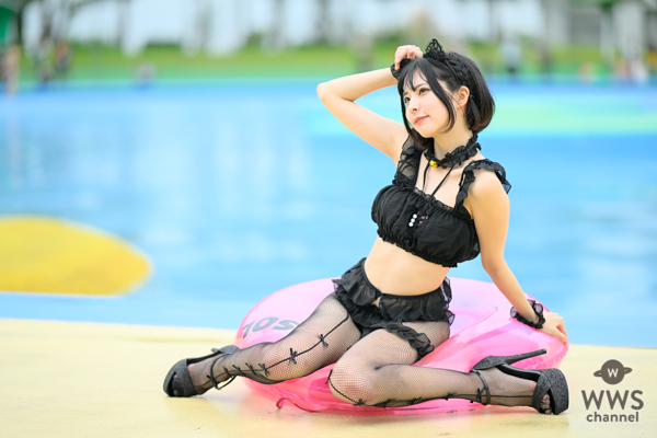 【写真特集】ごみちゃん（ステミレイツ）、網タイツで刺激するセクシー黒猫に変身！＜近代麻雀水着祭2023＞