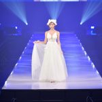 【動画】森咲智美、明日花キララがサツコレで胸元大胆なキャバドレスでランウェイ！＜札幌コレクション 2023 SPRING/SUMMER＞