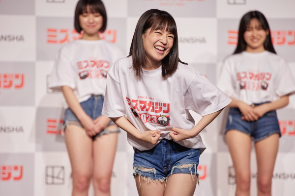 【写真特集】中村麗奈、インドのダンス＆変顔で個性を強烈アピール！「ミスマガジン2023」ベスト16お披露目