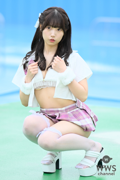 【写真特集】小水りあん（ふぇありーアクセ）、制服コスで刺激強めなパンチラ見せつけ！＜近代麻雀水着祭2023＞