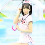 【写真特集】琴吹ゆず（RiNCENT.）、黒髪ショートが映えるナースコスで視線釘付け！＜近代麻雀水着祭2023＞