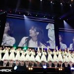 日向坂46、黄色の新衣装でライブパフォーマンス！＜DreamHack Japan 2023＞