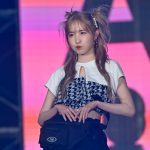 【写真特集】AKB48・本田仁美、ヘソ出しY2Kファッションで悩殺ウインク！＜KCON JAPAN 2023×TOKYO GIRLS COLLECTION＞