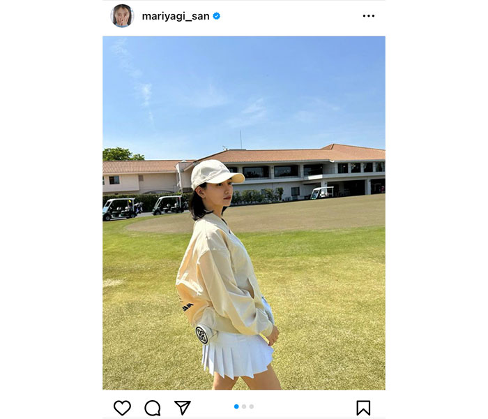 永尾まりや、ミニのゴルフウェアで美脚披露！