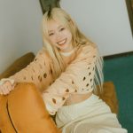 美月、初グラビアで新しい一面を魅せる