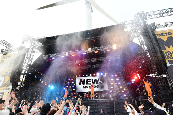 【ライブレポート】NEWSが「METROCK2023」に登場！初の野外フェス参戦で会場を魅了