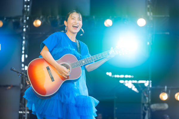 miwaが最終日のSKY STAGEに出演！伸びやかな歌声を届ける＜JAPAN JAM 2023＞