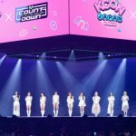 NiziU、ミニ丈衣装で脚線美全開！「KCON JAPAN」初日のSHOWに登場＜KCON JAPAN 2023＞