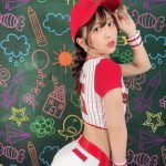 竹内星菜、ヒップライン強調のユニフォーム姿をプリッと披露