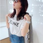 宇野実彩子、デニムのミニスカで美脚すらり「神ビジュきたー！「最高」とファン歓喜