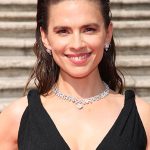 ヘイリー・アトウェルがミッション：インポッシブルのワールドプレミアで＜ブルガリ＞を纏う