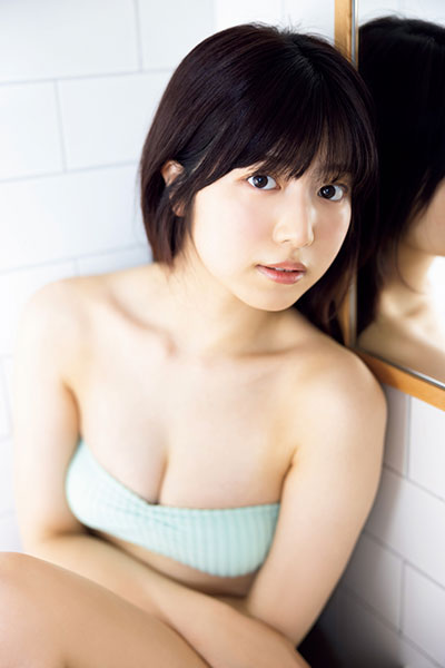 日本一かわいいJK・吉田莉桜、ミスコンから約6年で進化したボディを披露