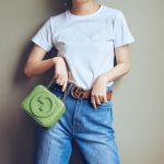内田理央、肩出しサマーコーデで「andGIRL」通常版表紙に登場