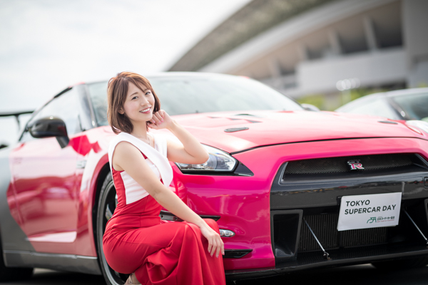 100台のスーパーカーとゴージャスなドレス姿の美女が集結！＜TOKYO SUPERCAR DAY 2023 さいたま＞