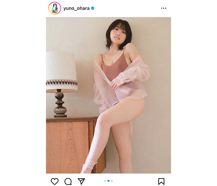 大原優乃、色気ハンパない美脚見せショットで誘惑