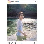 飯豊まりえ、濡れシャツ姿ではしゃぎ満面笑み！デビュー15周年記念写真集発売決定