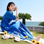 若月佑美、ブルーやグリーンのコーデを披露！Amazon Fashion夏のビジュアルモデルに起用