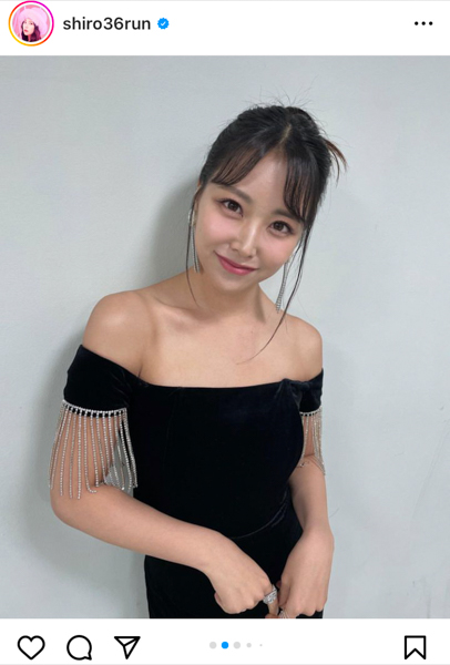 白間美瑠、肩出しデコルテ見せの黒ドレスで大人の魅力放つ！