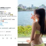関西医科大学・友恵温香さん、水着姿のバックショットで魅せる美背中＆美腰