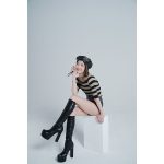 若月佑美、アムラースタイルで美脚披露したアザーカット公開