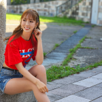 【動画】モデル・新井美穂が福岡で美脚アピールのショーパンで登場！MUSIC CIRCUSへの思いを語る！