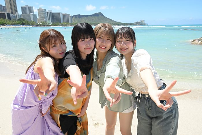AKB48グループ歌唱力優勝メンバーがハワイへ！絶叫体験やウクレレにのせて歌声も披露