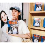 のん、"のん"とのアートな3ショット「のんのアートブック写真展を開催してくれています！」ファンから「夏だって感じで、めっちゃ良く似合ってる」「のんちゃんの着こなしがオシャレすぎます」の声