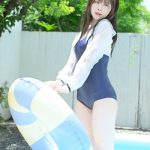 【写真特集】乃街まの、スクール水着で寝そべり濡れ肌披露＜Couleur Clarity撮影会＞