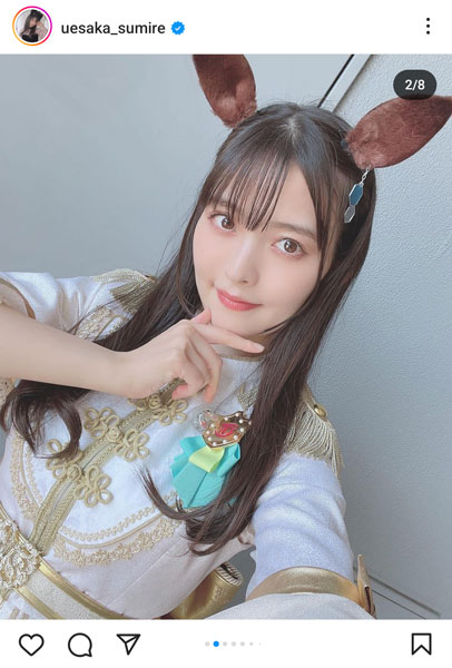 上坂すみれ、ウマ娘を意識したミニワンピースから覗く色白美脚にファン大熱狂!「可愛すぎてしんどい」とファンから歓喜の声