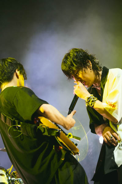 RADWIMPS、8年ぶりの国内ライブハウスツアーが大盛況のうちに終幕