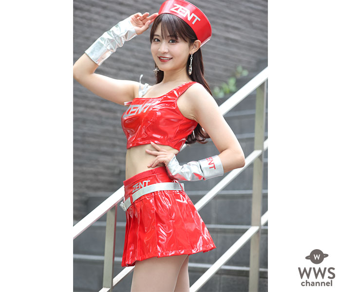【動画】佐々木美乃里が鮮やかな赤のZENTレースクイーン衣装で登場！日本レースクイーン大賞新人部門グランプリへ向けて語る