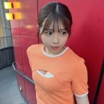 NMB48・貞野遥香、胸元チラリの肌見せ美脚コーデにファンうっとり！