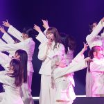 櫻坂46、初の海外ライブで1万5千人が大熱狂！松田里奈はフランス語で挨拶も