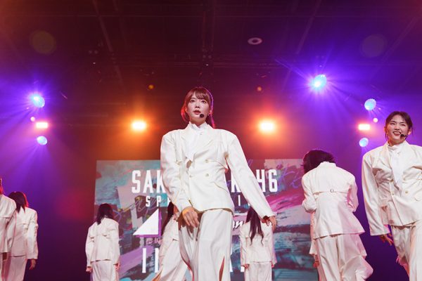 櫻坂46、初の海外ライブで1万5千人が大熱狂！松田里奈はフランス語で挨拶も