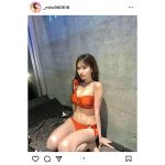 名取くるみ、テカリ素肌と美プロポーションのギャップで魅せる！