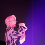 【ライブレポート】OWV、現実を忘れ楽しさだけで埋めつくパフォーマンス！ラジオブースでは即席の公開収録風の遊び心も＜J-WAVE INSPIRE TOKYO 2023＞