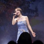 【ライブレポート】鈴木亜美、25周年ライブは笑顔と涙でファンに感謝！「みんながいてくれるおかげで私はここに立っています」