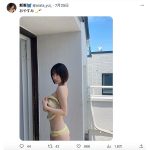 レースクイーン・新唯、麦わら帽子の裏側は？ほっそり健康美ボディラインで魅せる